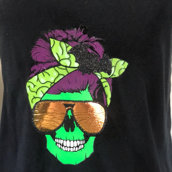 Gildan Tops - Skull Halloween T-Shirt Hand Made Design Sz Med New